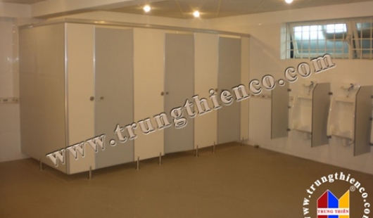 Quy trình lắp đặt vách ngăn vệ sinh có gì khó?